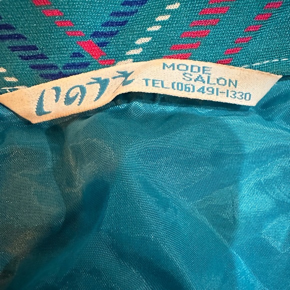 70’s Japanese vintage pattern dress, castles and flowers, size L - Picture 5 of 5